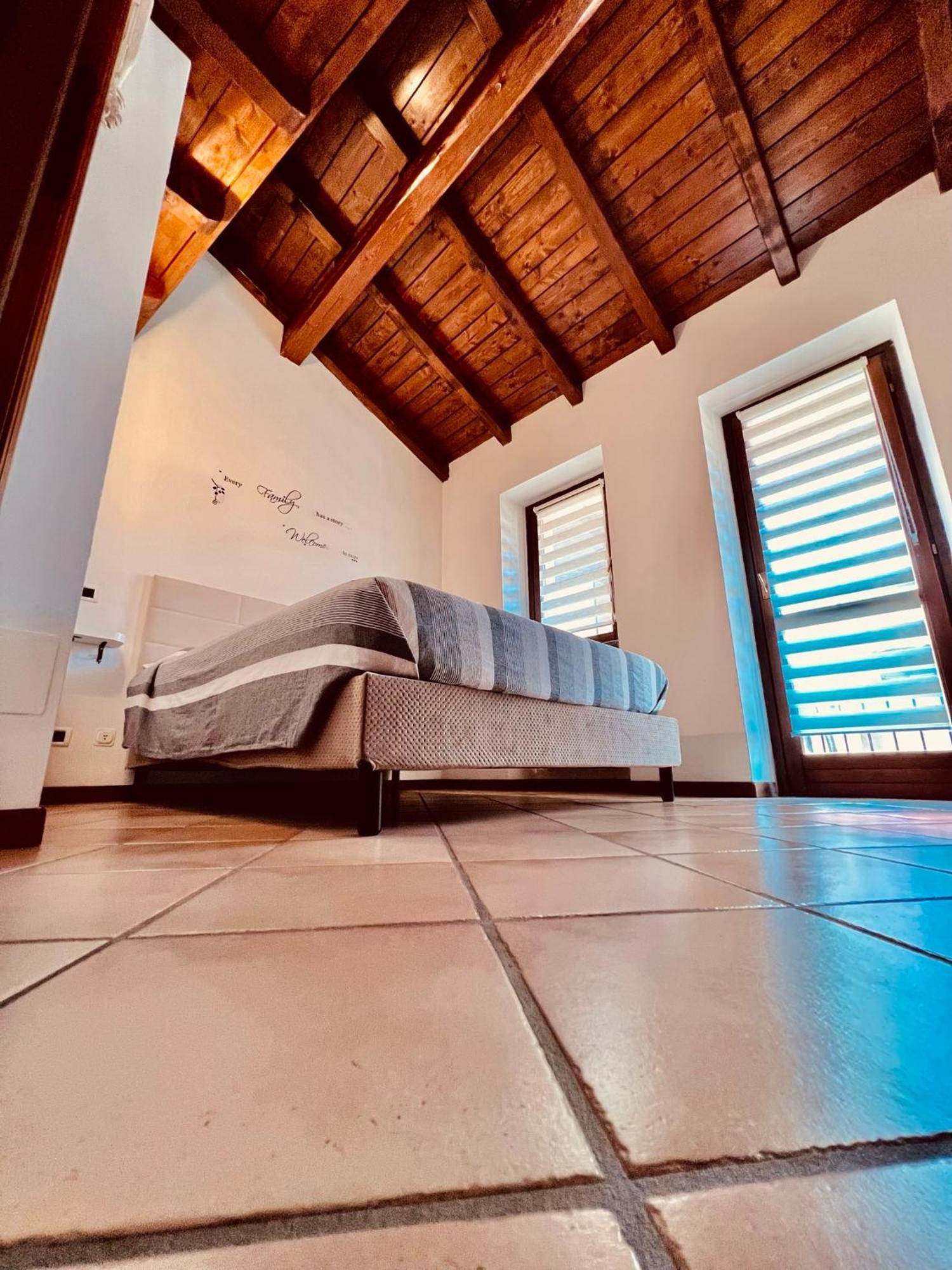 Vittoria Holiday House Stresa Exterior foto